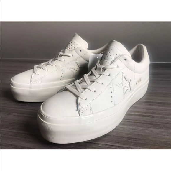 Converse Women’s One Star Platform Ox Shoes - Picture 4 of 8